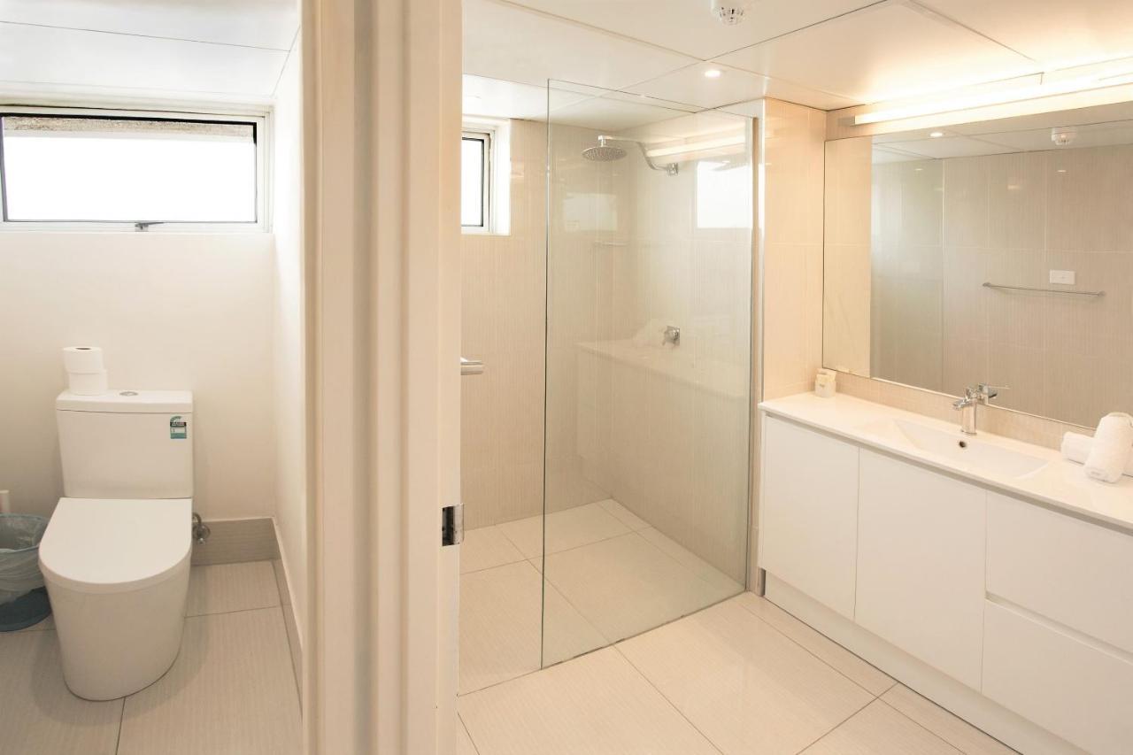View Pacific Apartments Голд-Кост Номер фото